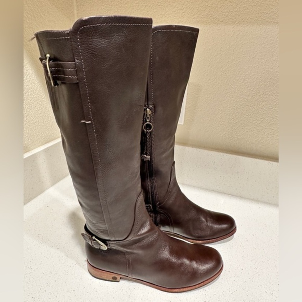 UGG dark brown leather buckles shearling fur insole TALL BOOTS